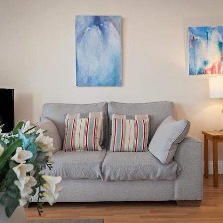 Bryn Y Mor - Tenby Apartment Sea Views Esterno foto
