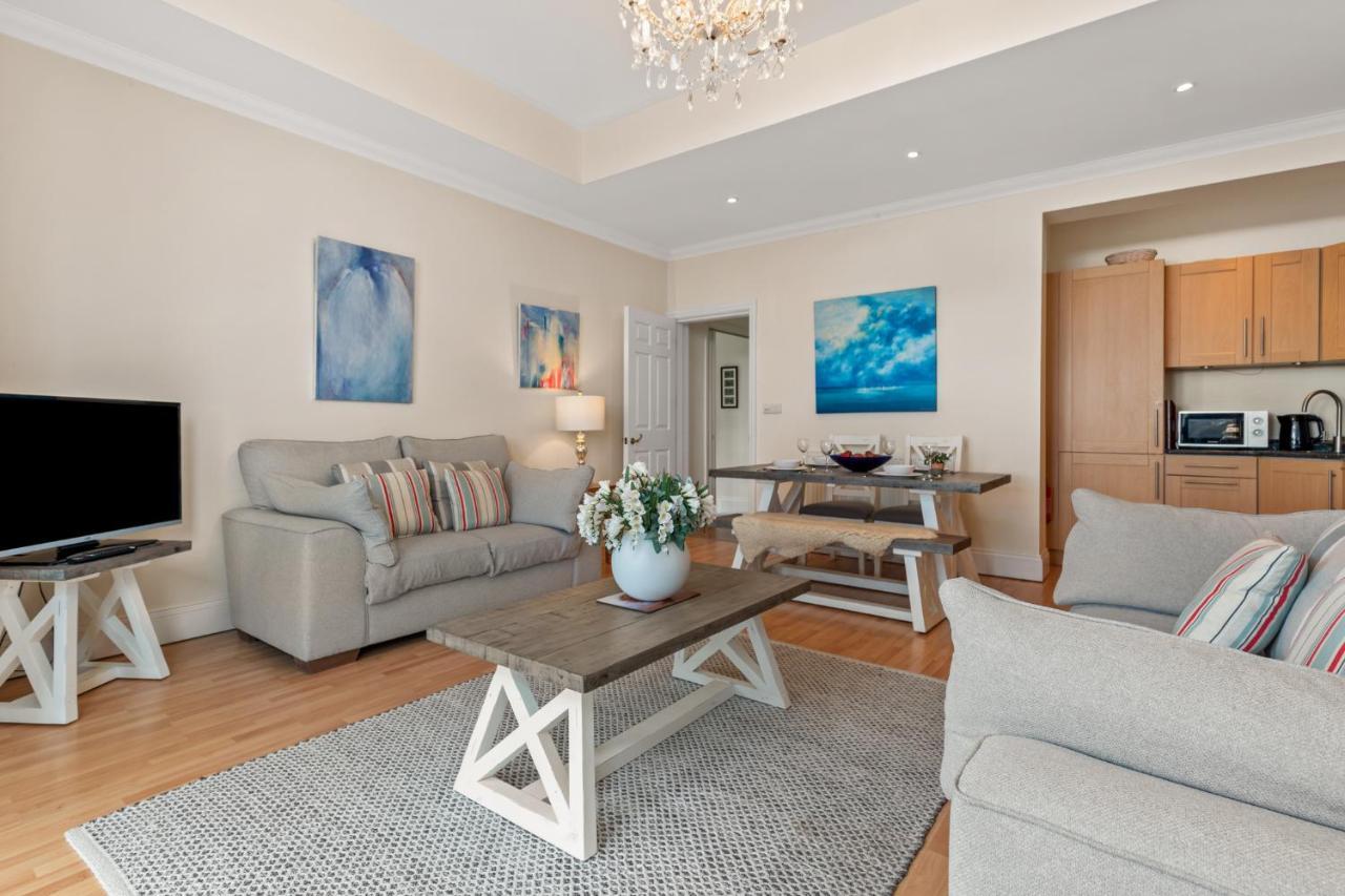 Bryn Y Mor - Tenby Apartment Sea Views Esterno foto