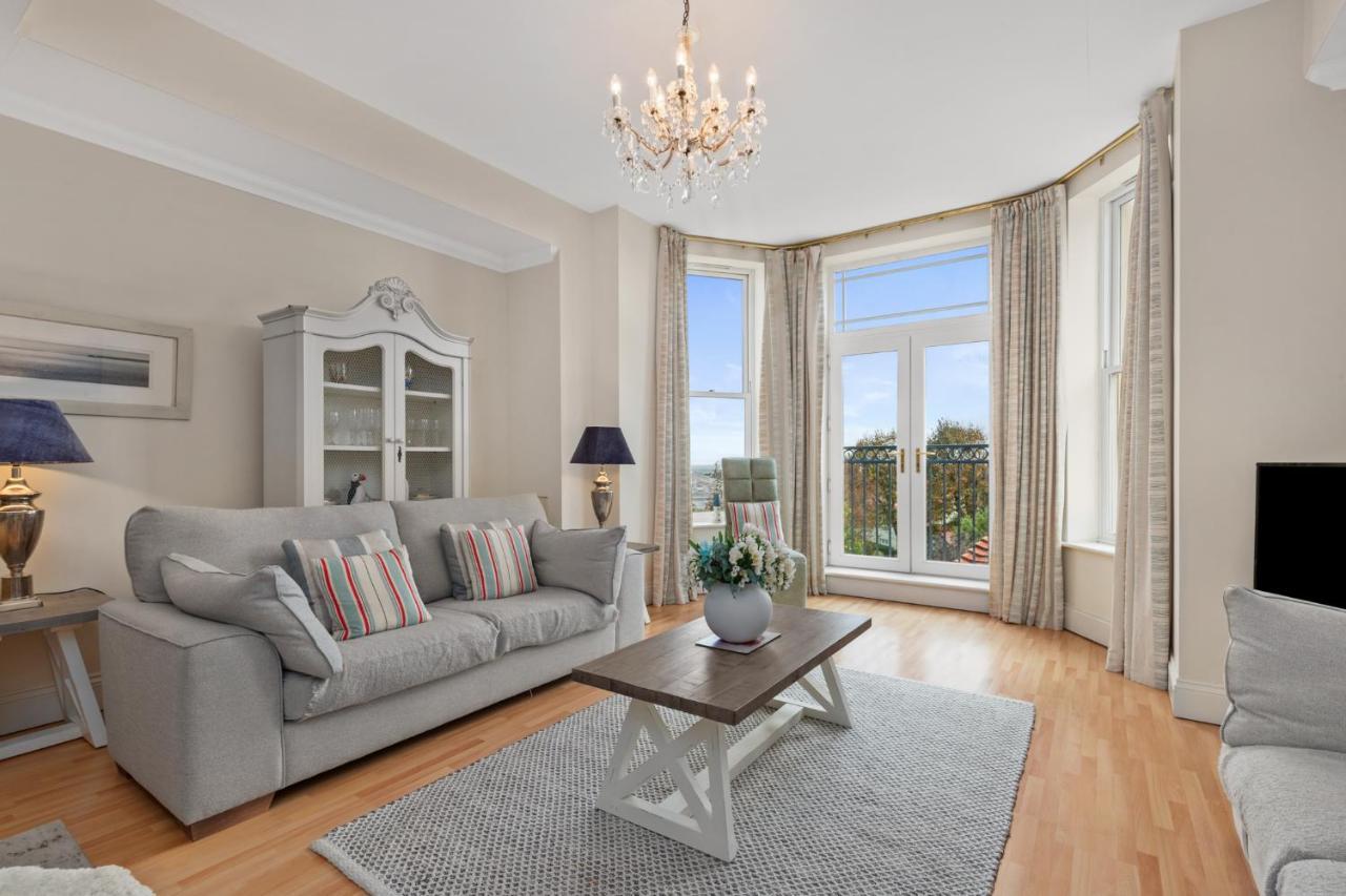 Bryn Y Mor - Tenby Apartment Sea Views Esterno foto